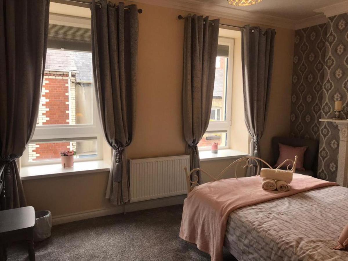 Helens House Derry City Centre Remarkable 3-Bed Εξωτερικό φωτογραφία