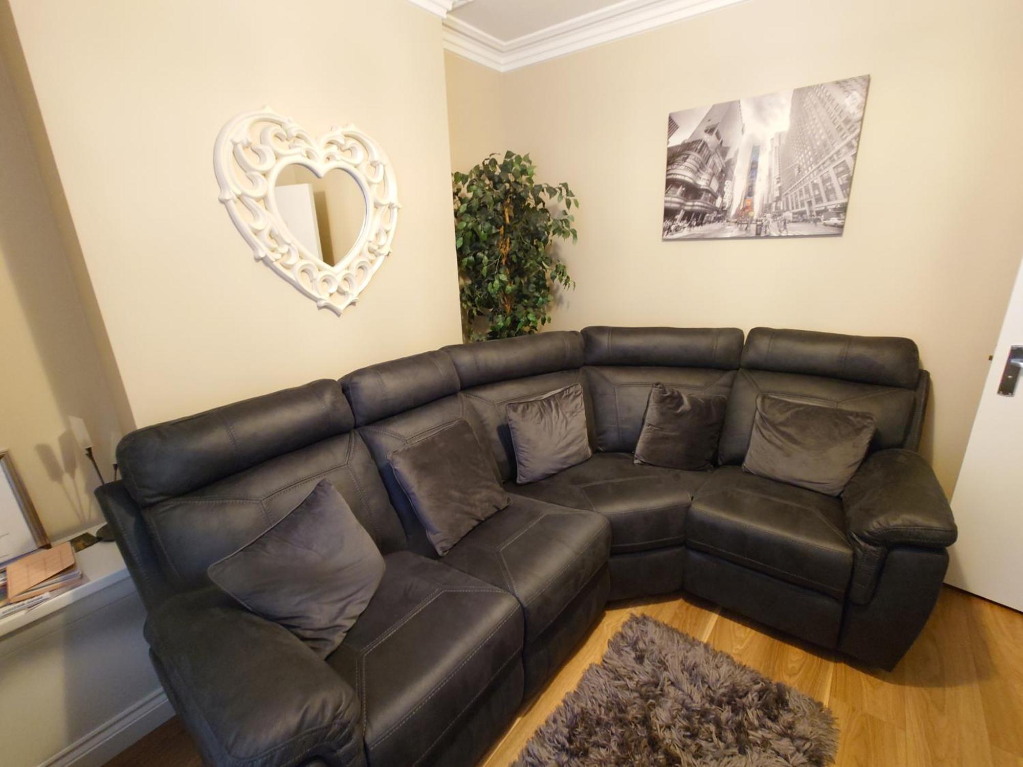 Helens House Derry City Centre Remarkable 3-Bed Εξωτερικό φωτογραφία